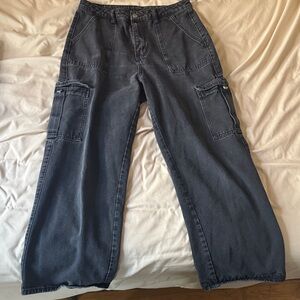 5 for $40! 
Women’s Black Cargo Utility Pants M/L